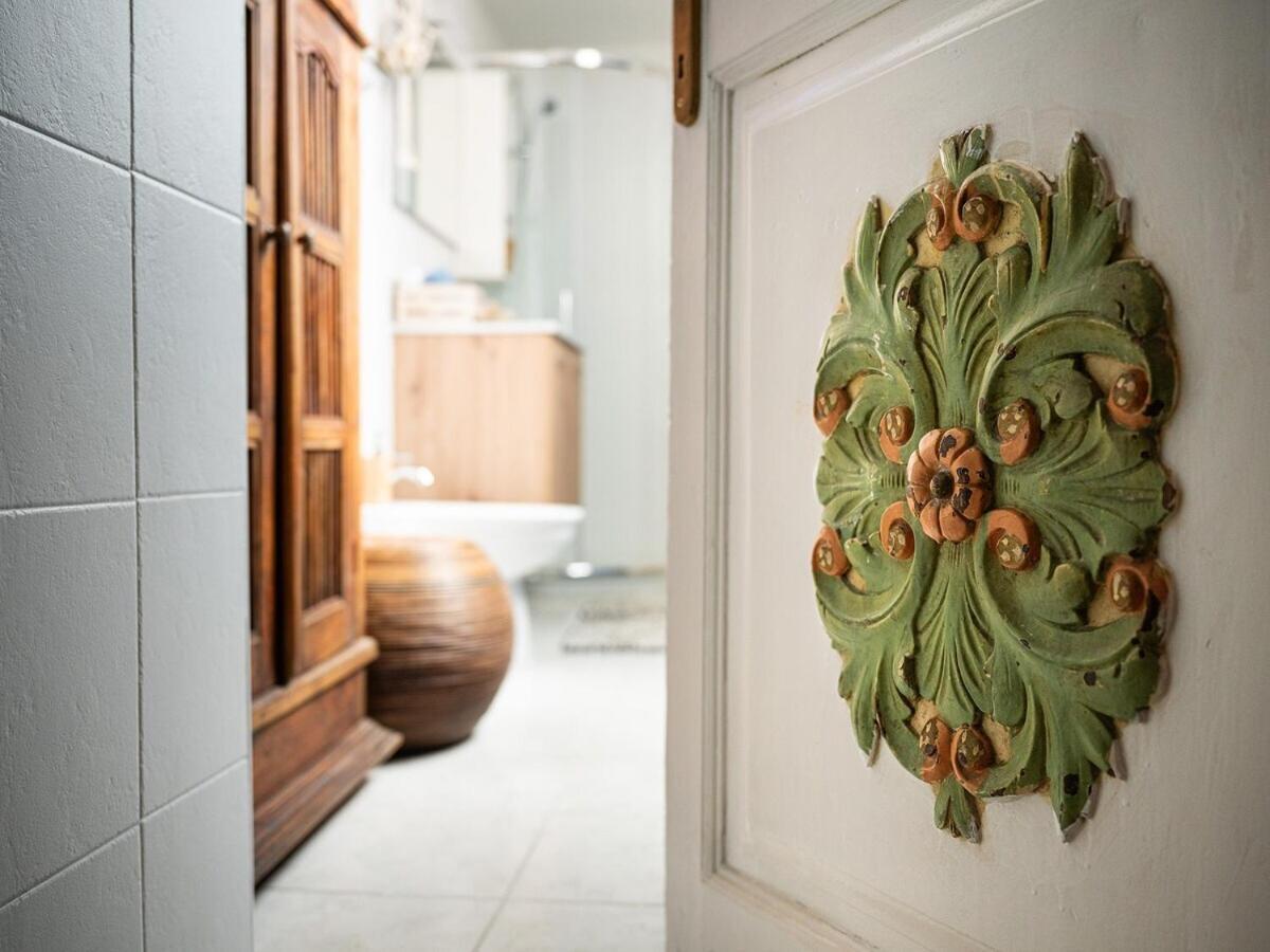 Suite Palazzo Ravenna Каляри Екстериор снимка
