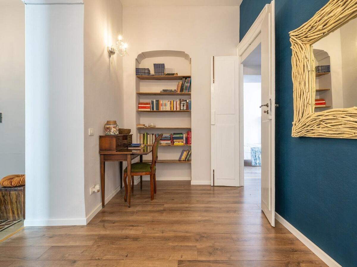 Suite Palazzo Ravenna Каляри Екстериор снимка