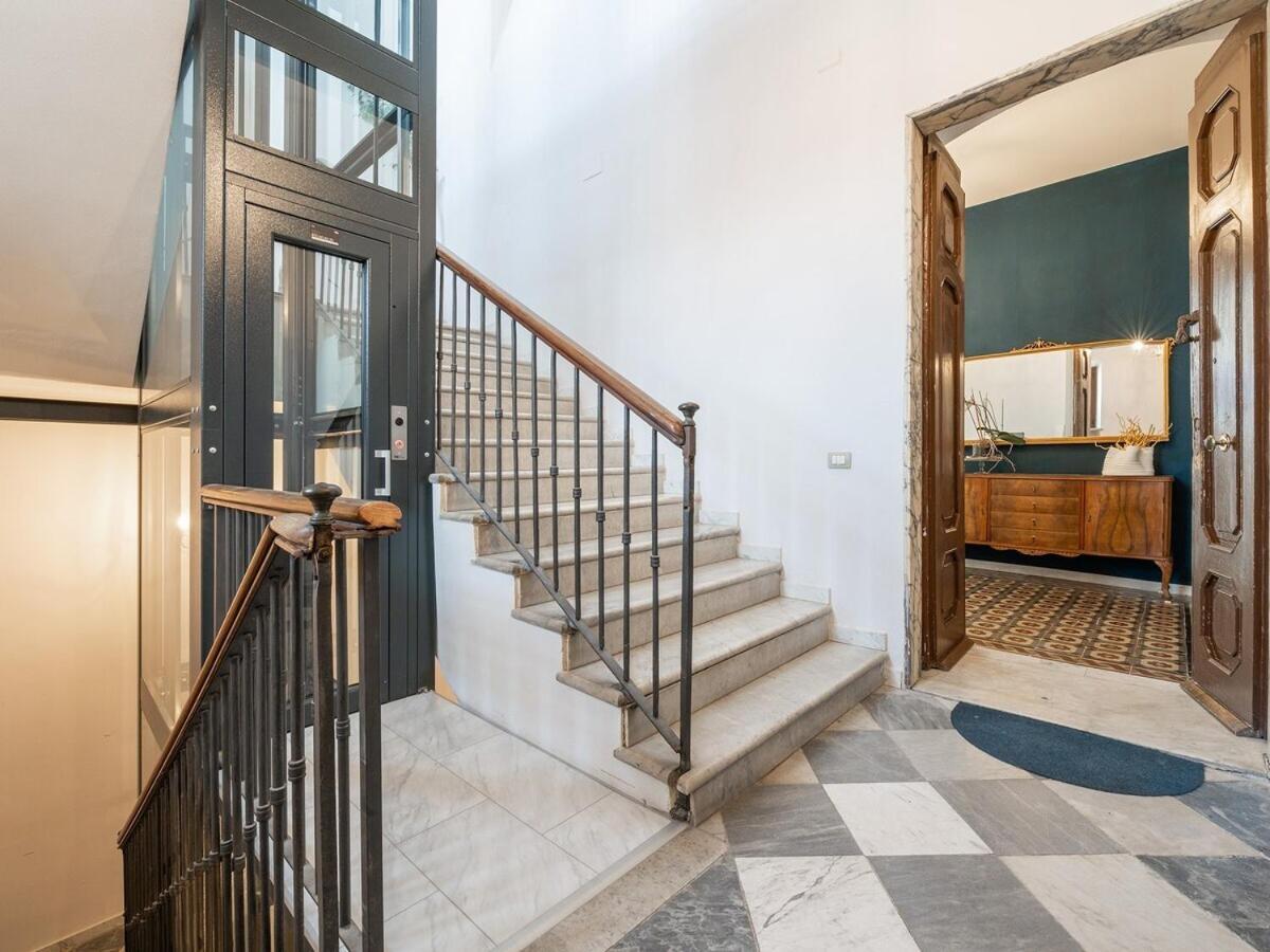 Suite Palazzo Ravenna Каляри Екстериор снимка