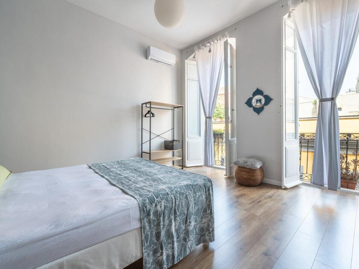 Suite Palazzo Ravenna Каляри Екстериор снимка